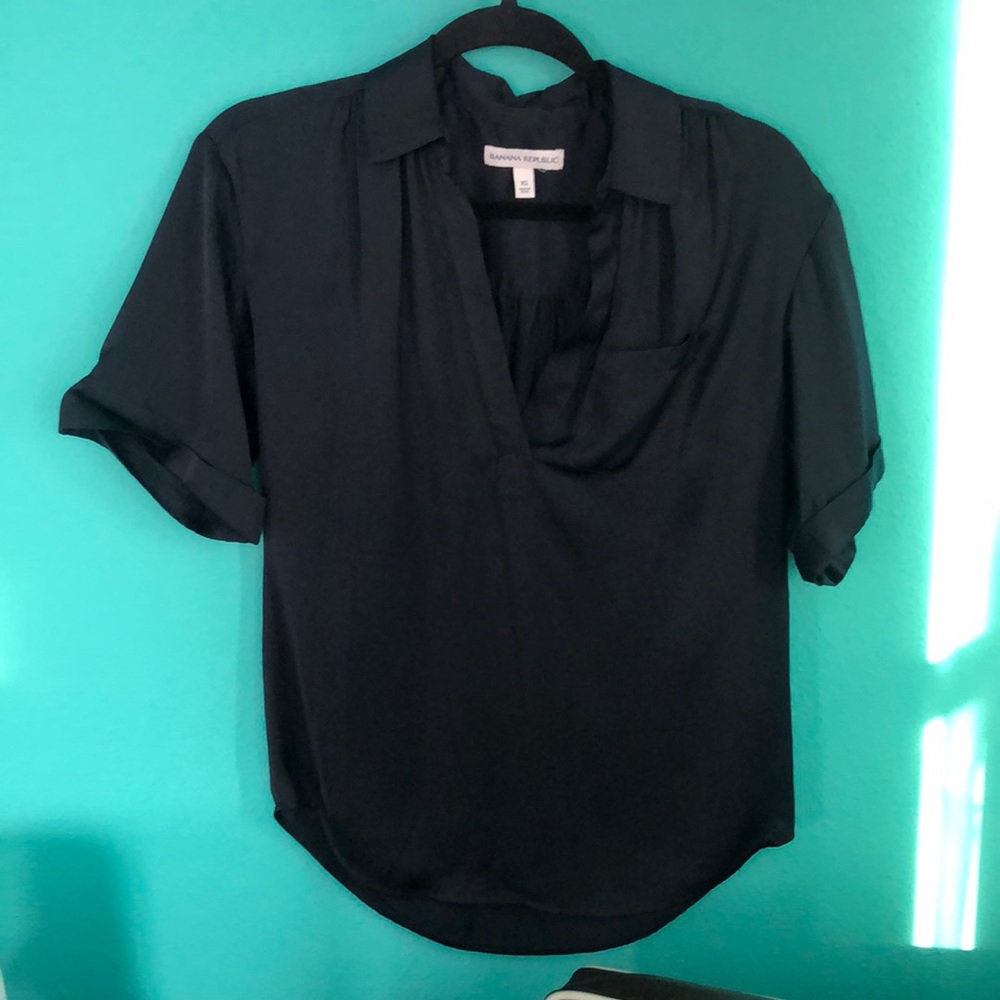 Banana Republic Blouse in Navy